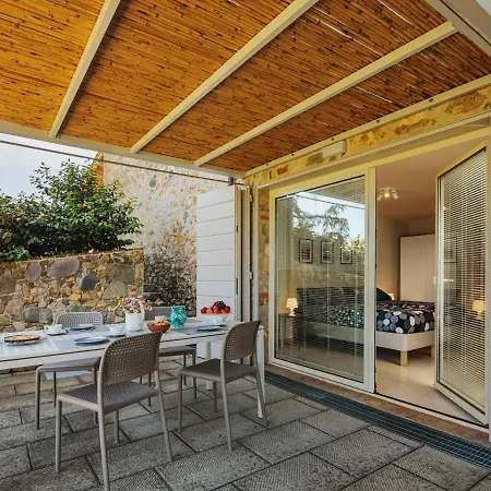Rustico Dei Canali By Interhome